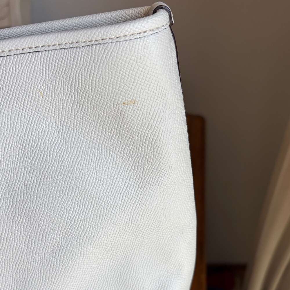 NWT Coach white City zippered Tote Bag - Picture 4 of 6